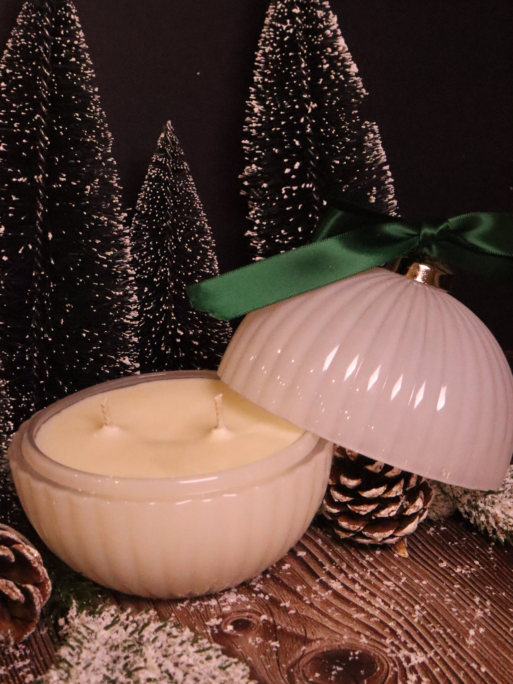 Christmas Bauble Matt White - And Sparkle